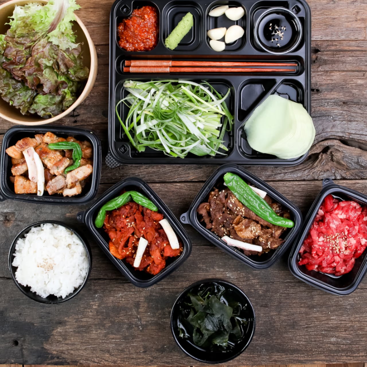 삼겹살 구이 컷 - 불판 위 굽기 단계 표현